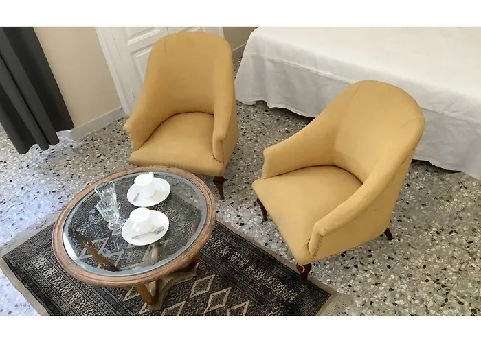 Dimora Castello Vecchia 1 4 Posti Bari