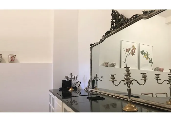 Dimora Castello Vecchia 1 4 Posti Апартаменты *