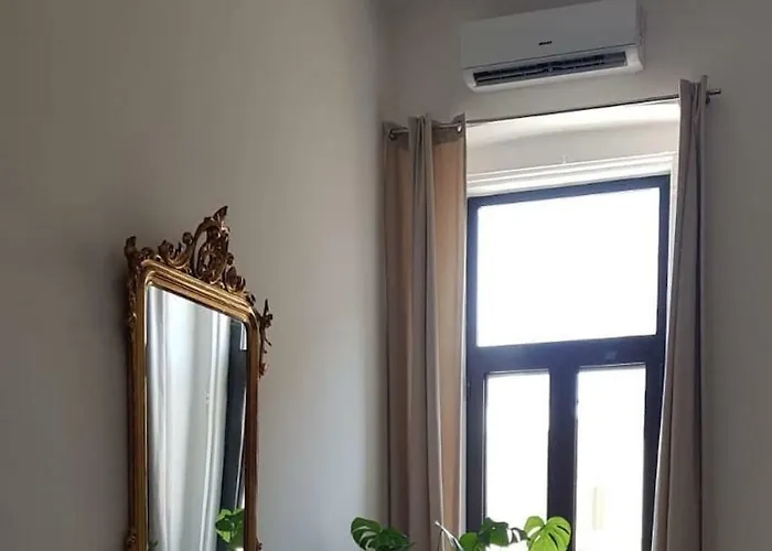 Dimora Castello Vecchia 1 4 Posti Apartament Bari